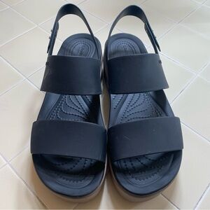 Crocs Brooklyn Low Wedge Sandals Women’s Black Size 9 Black Mushroom Strappy
